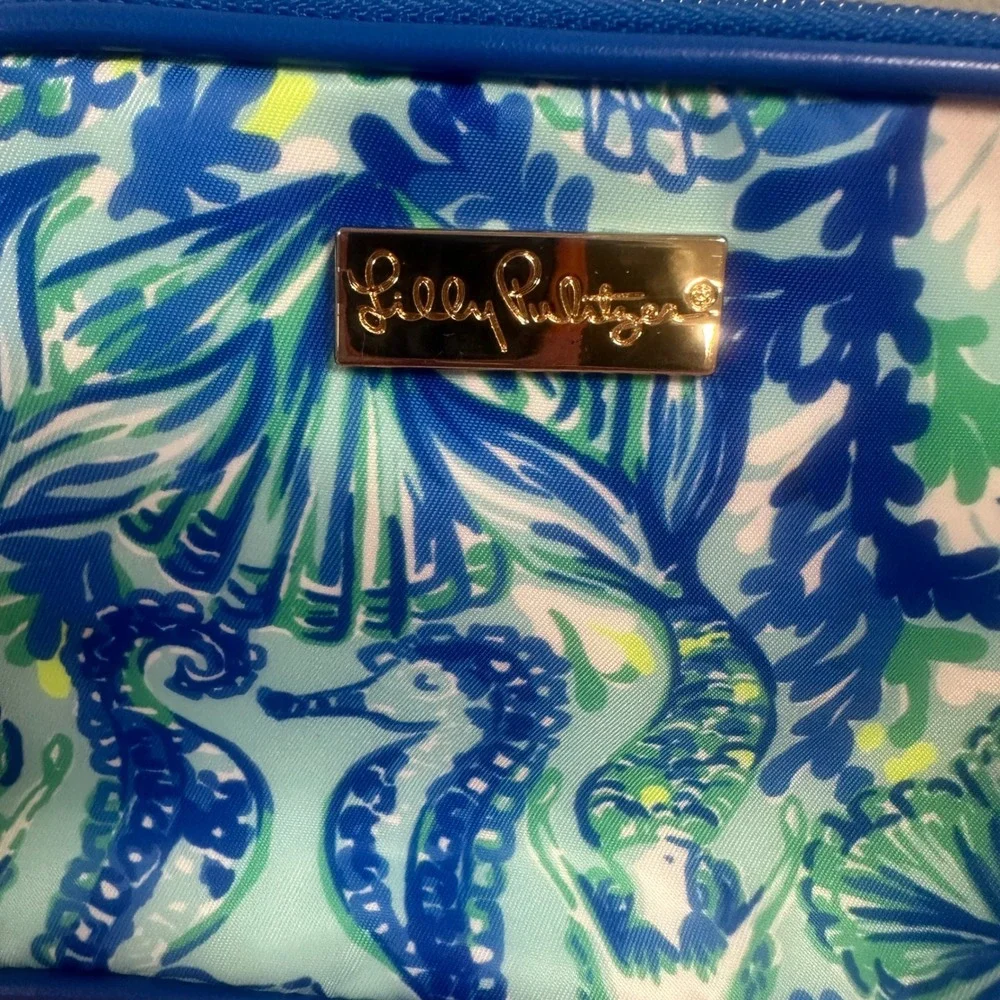 Lilly Pulitzer Mermaid In The Shade Wristlet Pouch Blue Green Seahorse Shells